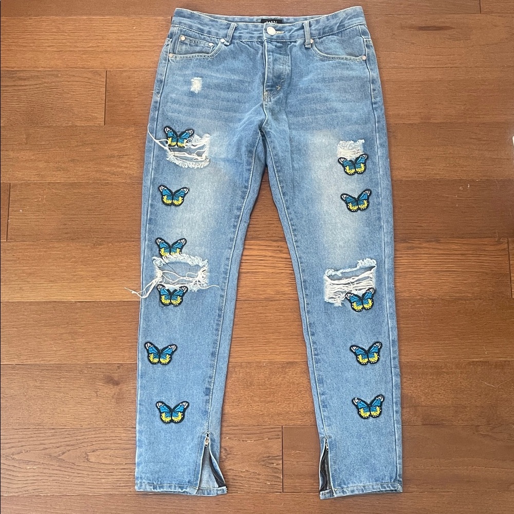 Light Wash Straight Leg Jeans with Butterfly Embroidery